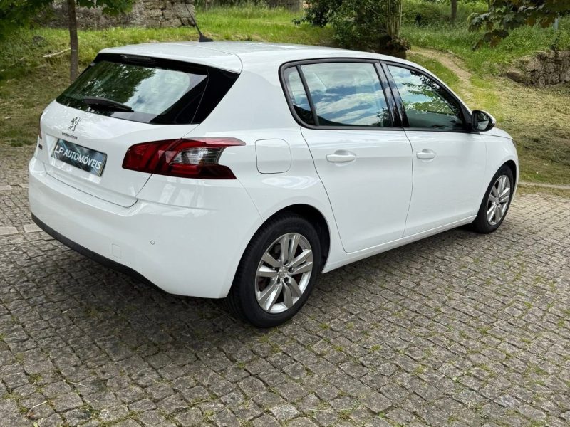 Peugeot 308