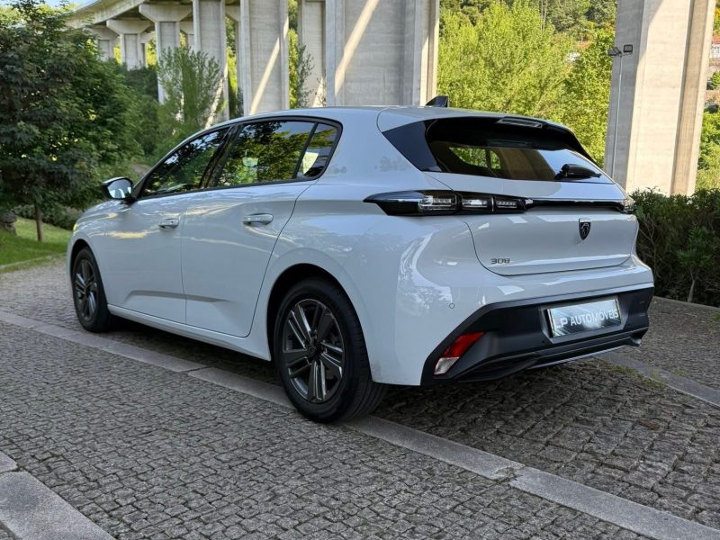 Peugeot 308